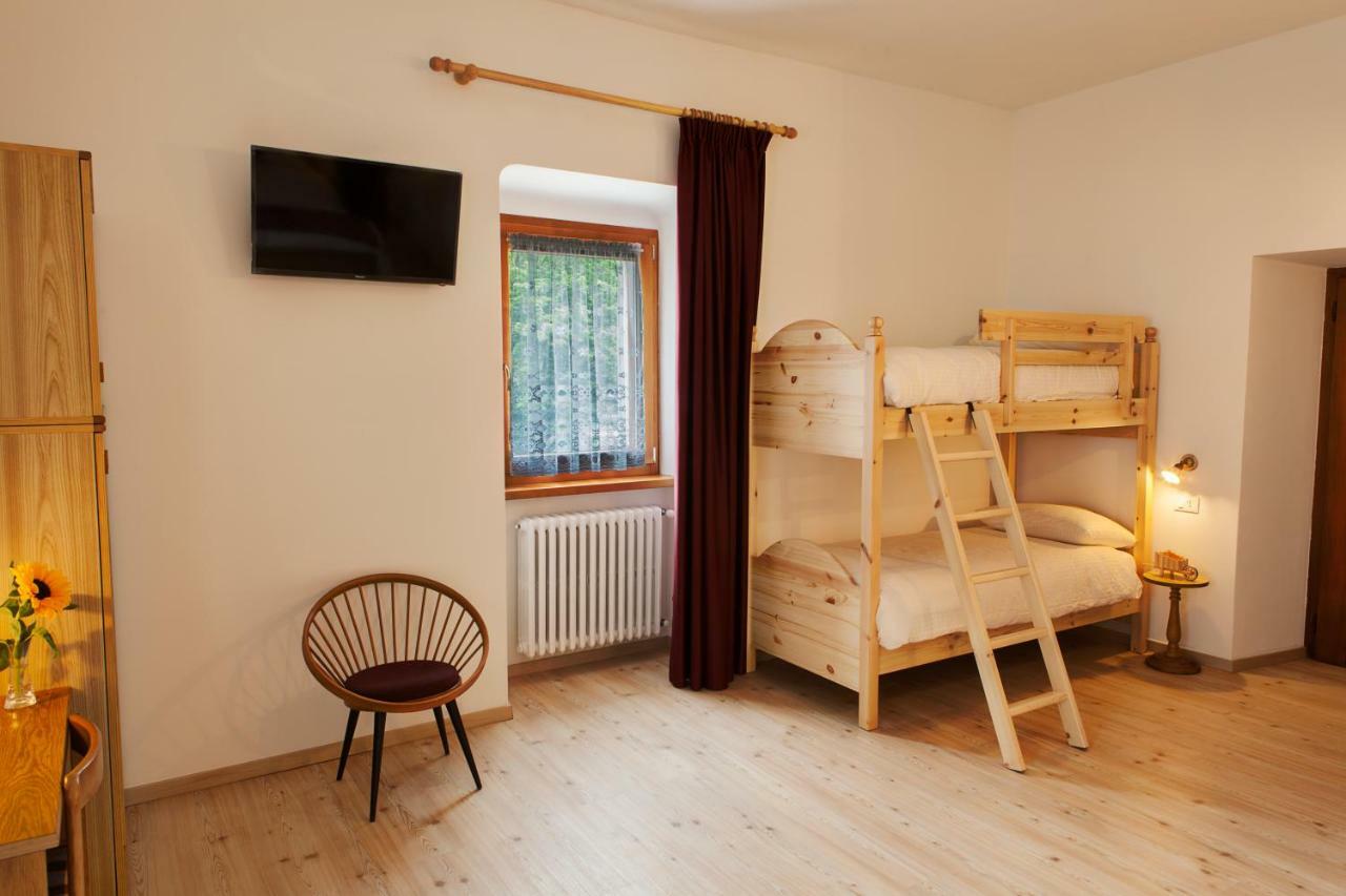 B&B Ca Dei Baroni เปลลิซซาโน ภายนอก รูปภาพ