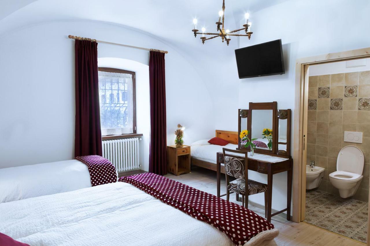 B&B Ca Dei Baroni เปลลิซซาโน ภายนอก รูปภาพ
